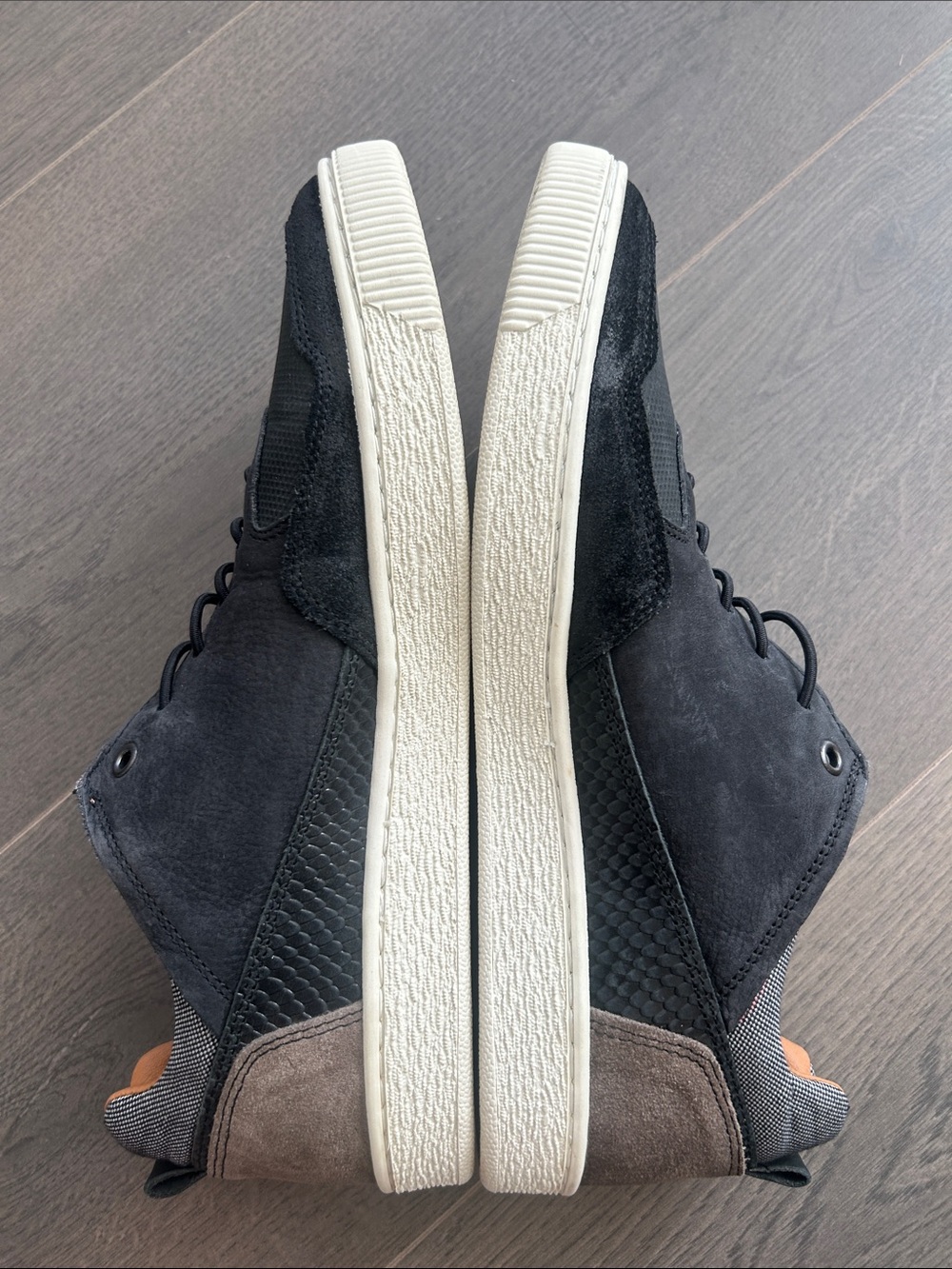 Bullboxer Black Leather Low Top Sneakers Men Size 11 - Picture 9 of 15